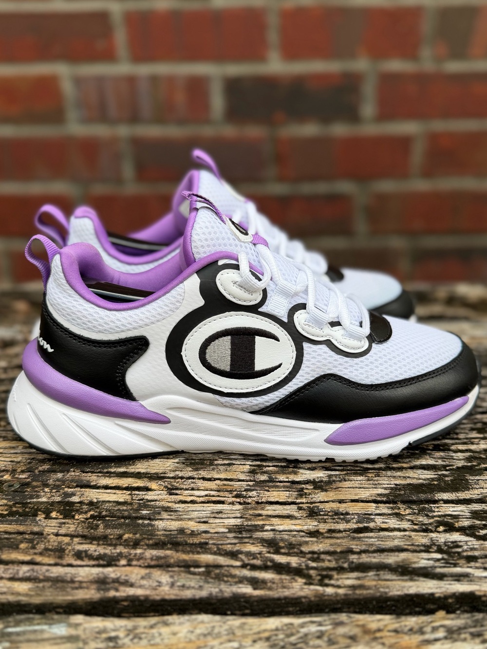 Champion Kinna Cadence Women’s Size 8  Lavender Black White Tennis Shoes X2